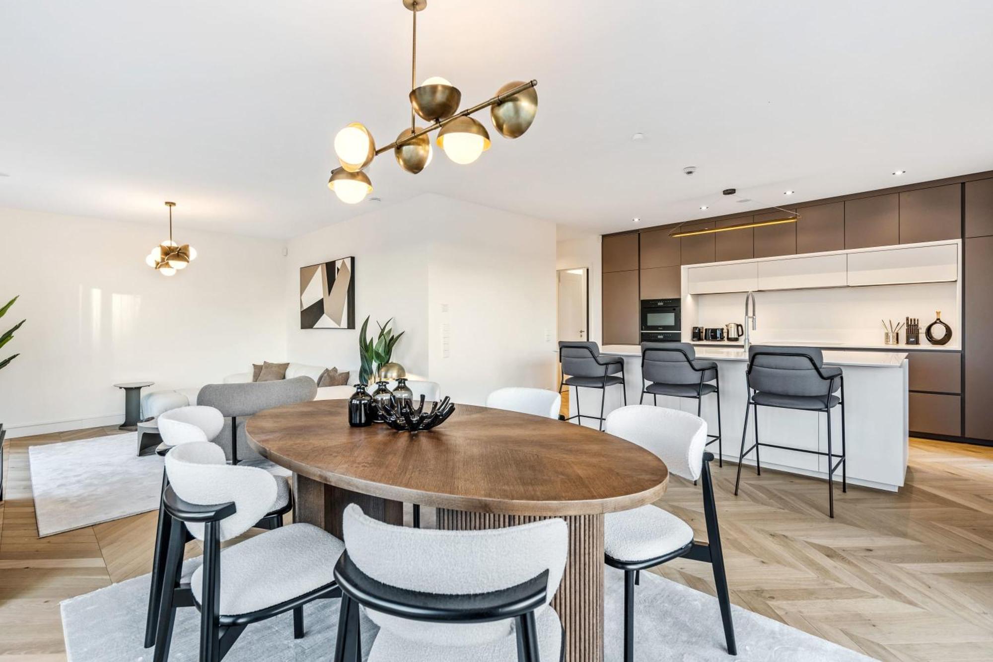 Luxurious 3br Apt With Jacuzzi In Central Lux Luxemburg